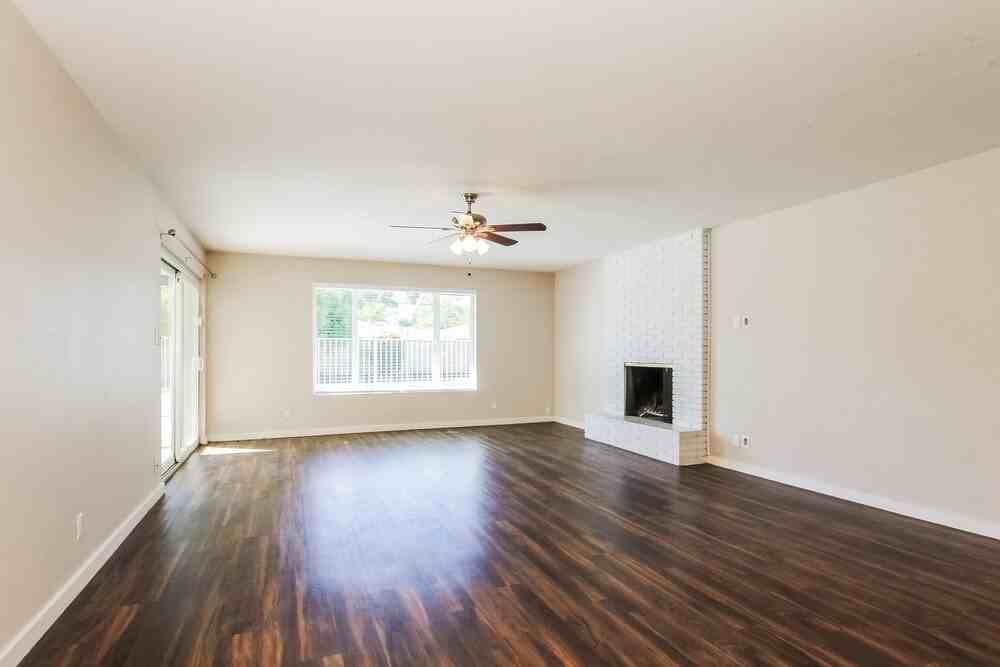 7710 N 7th Ave - Photo 3 of 16
