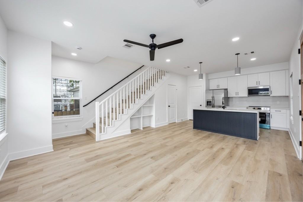 3327 Cornell St #B - Photo 2 of 24