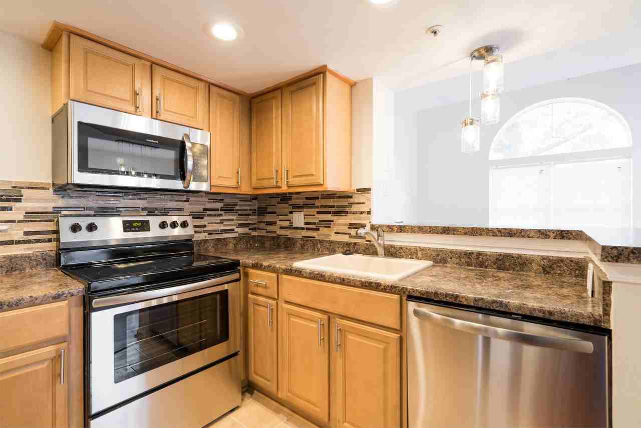 10403 Beacon Ridge Dr #1 - Photo 7 of 22