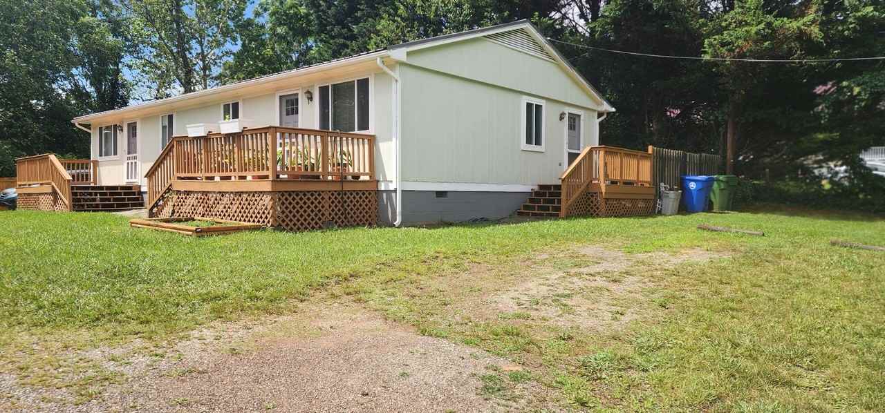 17 Unaka Ave #A - Photo 5 of 17