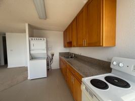 featured image of 1702 Kewalo St #404