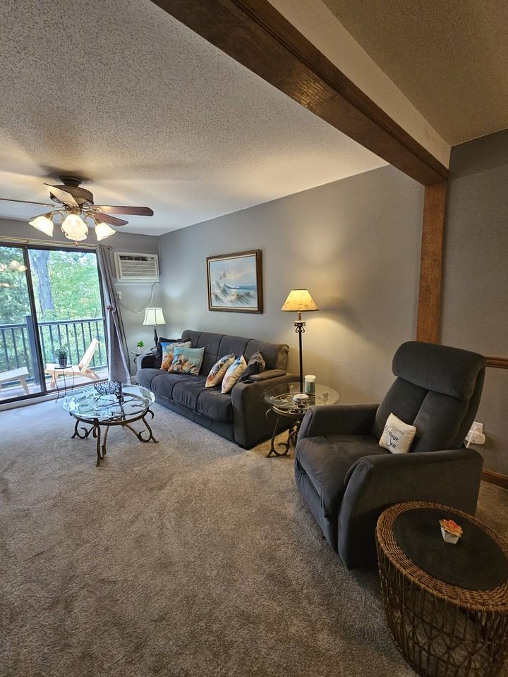 2 Karena Dr - Photo 2 of 20