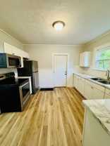 423 Leonard St Ne #NA - Photo 1 of 1