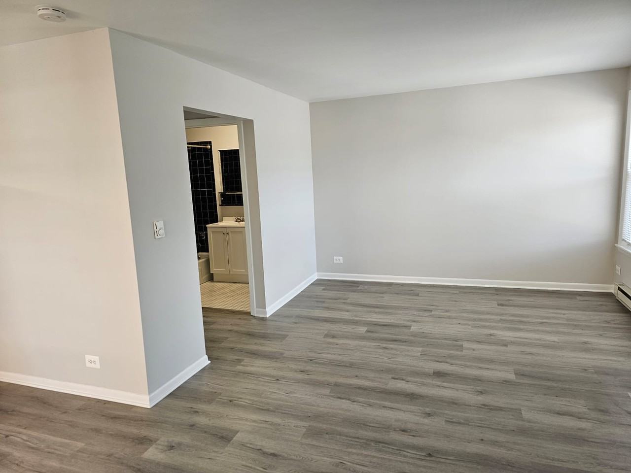 5020 Church St #B - Photo 4 of 6