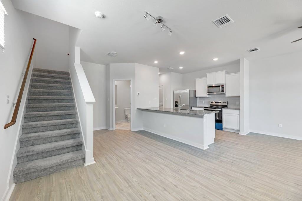 605 W South St #182 - Photo 6 of 20