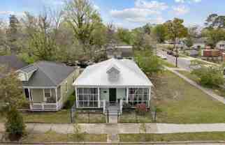 1204 Castle St #NA - Photo 1 of 1