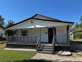 featured image of 924 Kaufman St S