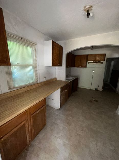 5241 Hodiamont Ave - Photo 3 of 8