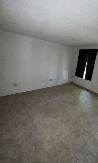 5241 Hodiamont Ave - Photo 6 of 8