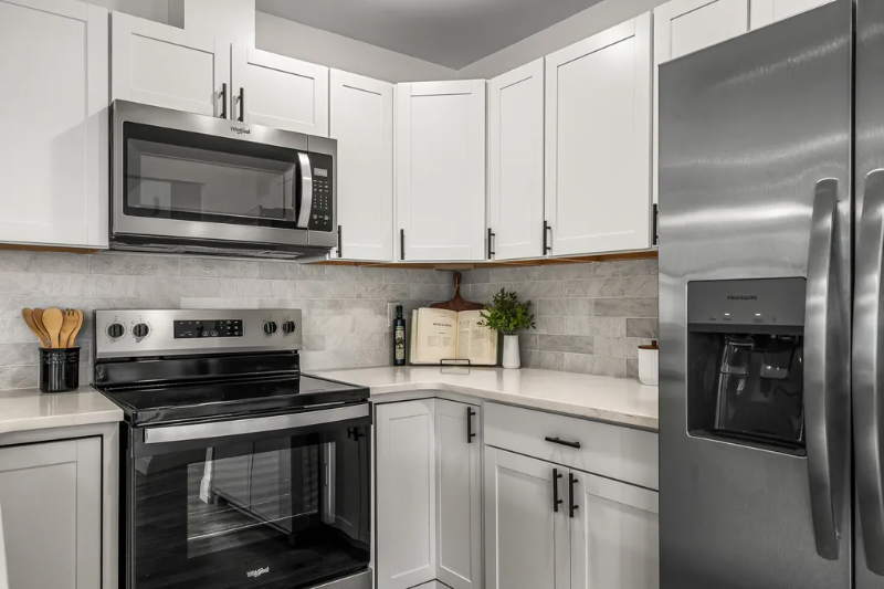 105 Cabot Ct - Photo 5 of 18