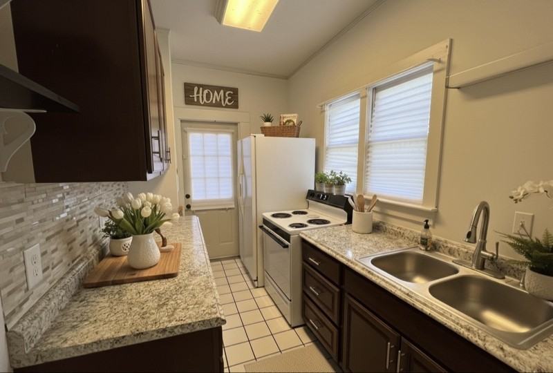 2535 Post St - Photo 6 of 9