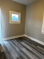 featured image of 212 E 10th St #6