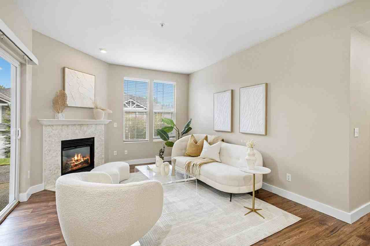 5292 236th Pl Se #24-1 - Photo 2 of 15