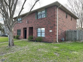 featured image of 1906 Holleman Dr W