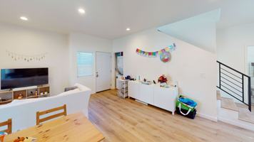 featured image of 6271 Mary Lane Dr