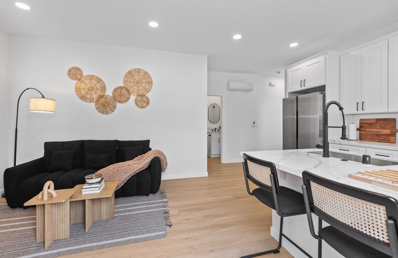 6708 Saranac St - Photo 6 of 31