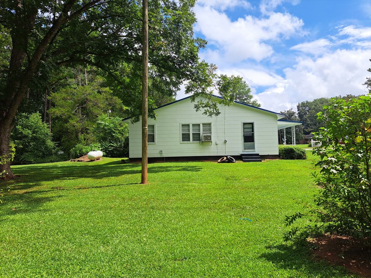 136 Dowtin St #1 - Photo 3 of 15