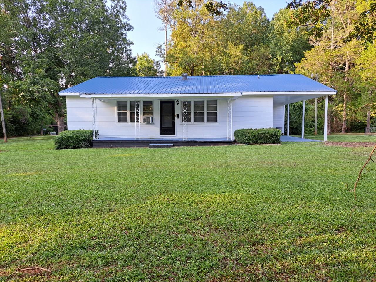 136 Dowtin St #1 - Photo 5 of 15