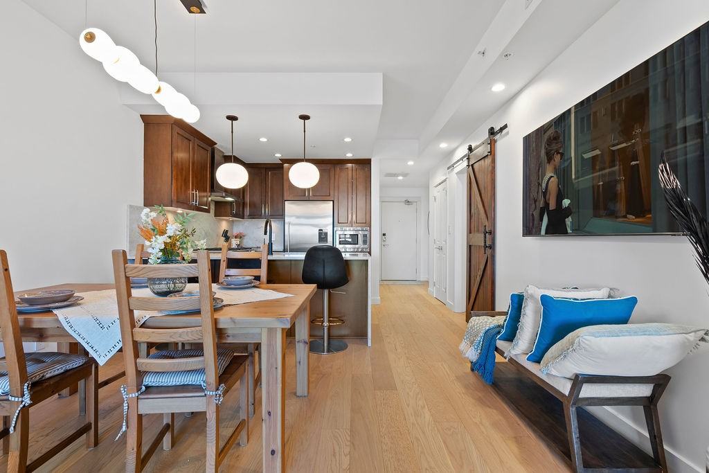 5011 Springs Blvd Unit 111 #1 - Photo 7 of 21