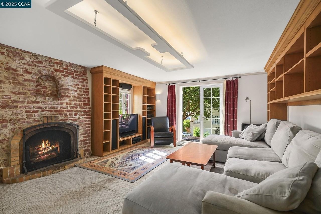 1407 Euclid Ave - Photo 7 of 16