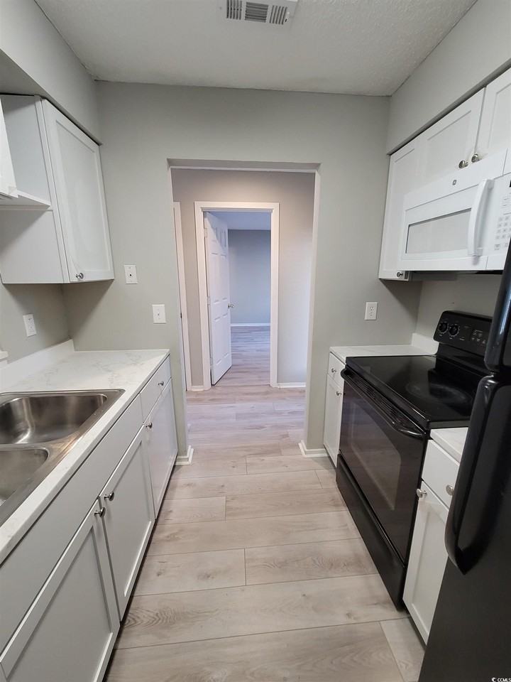 4493 L R I Ln - Photo 4 of 20