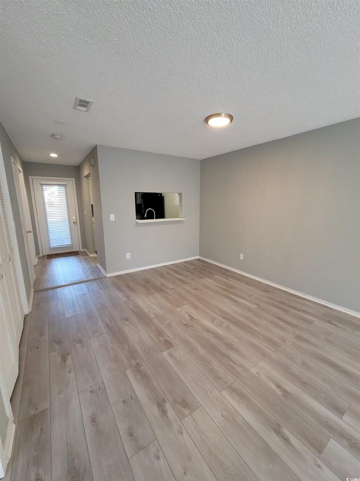 4493 L R I Ln - Photo 6 of 20