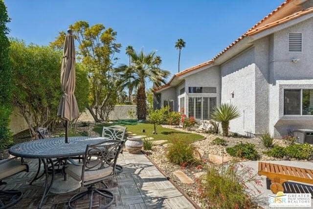 364 Oakmont Dr - Photo 6 of 50