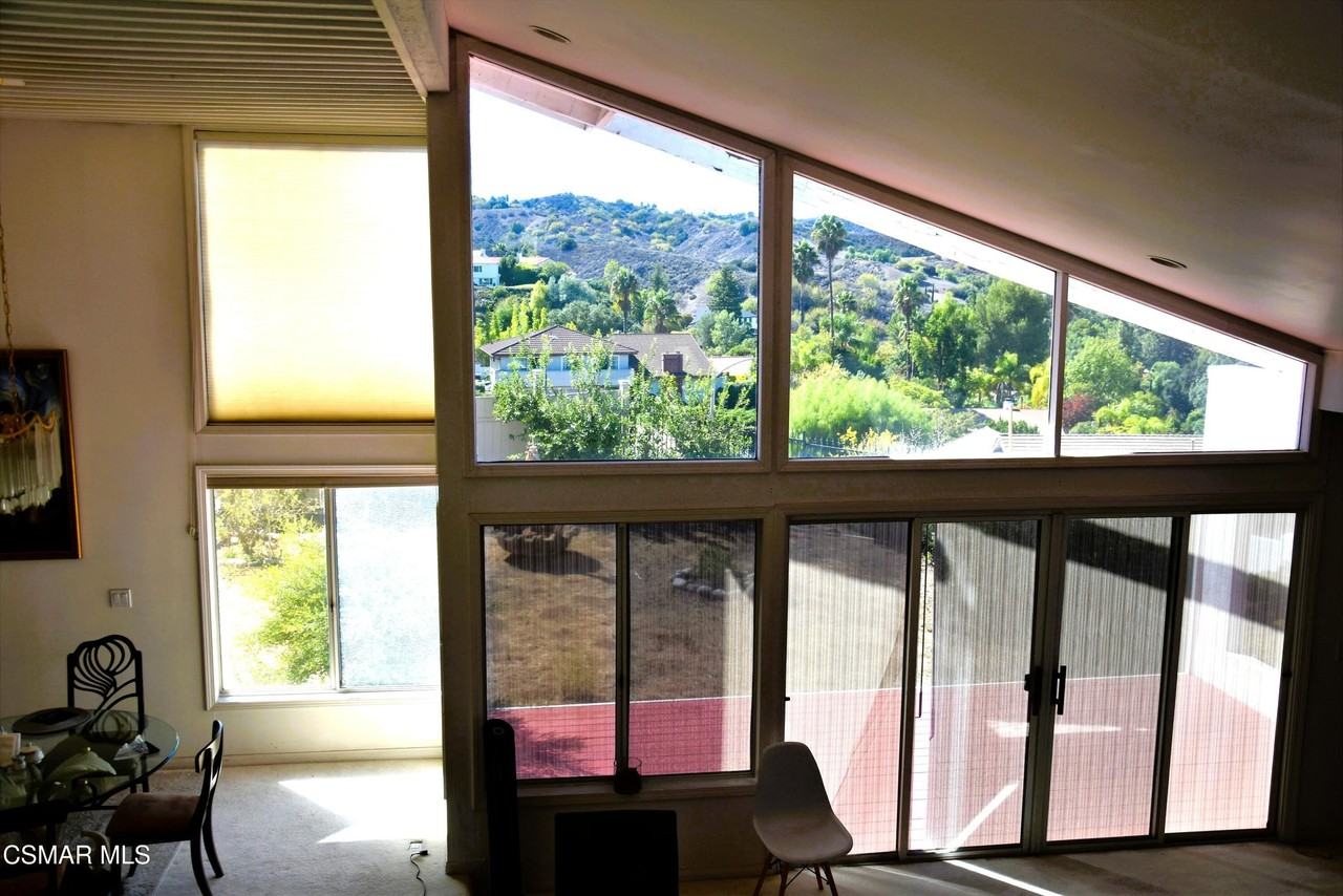 4526 Tenango Dr - Photo 5 of 12