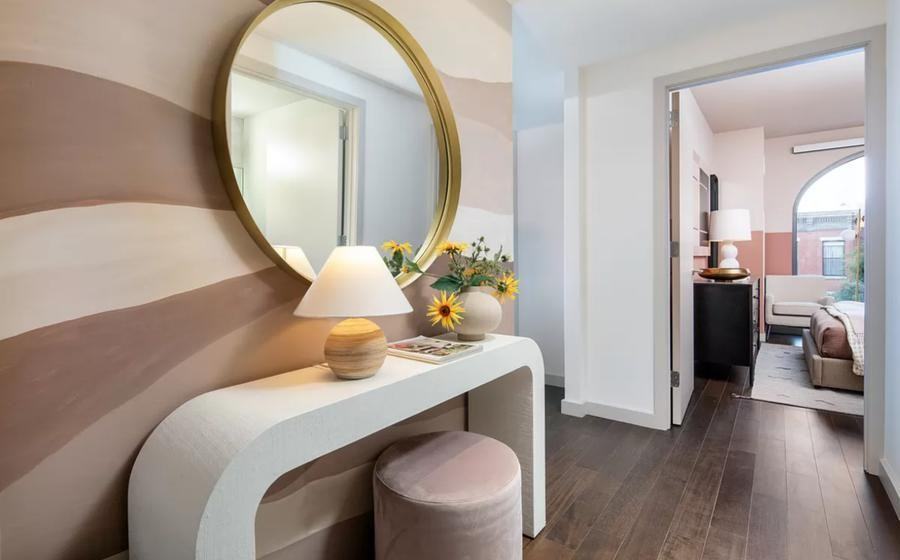 445 Grand Avenue - Photo 5 of 10