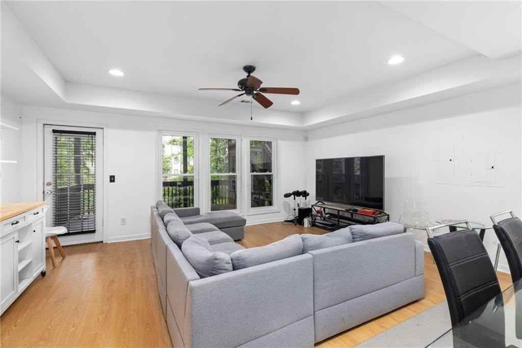 1612 Branch Creek Cv - Photo 5 of 40