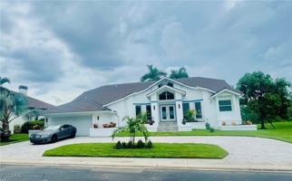 featured image of 5030 Harborage Dr