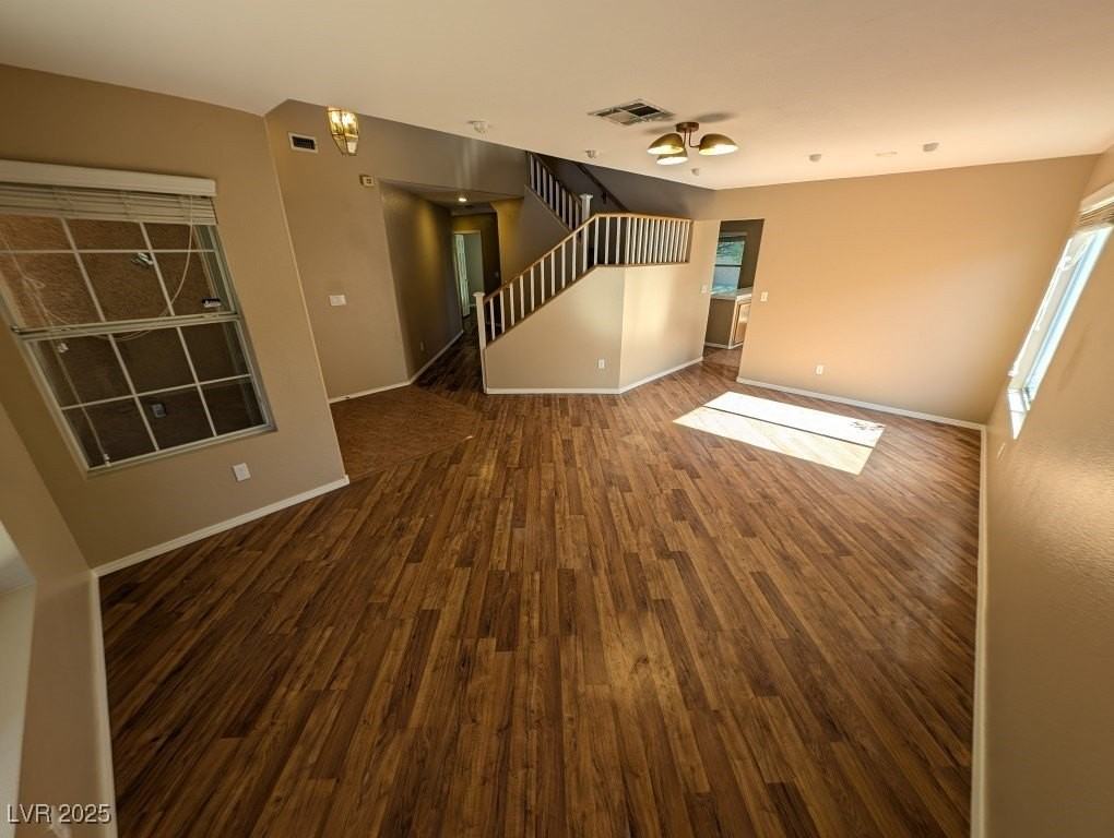 10108 Oakmoor Pl - Photo 4 of 40