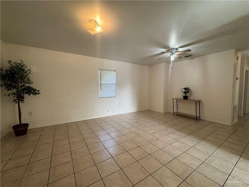 404 S 20th Ave - Photo 3 of 18