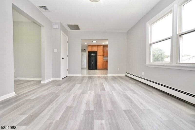 53 Mount Pleasant Ave 2nd Fl #2 - Photo 5 of 15