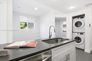 541 Nw 33rd St #2 - Photo 1 of 1