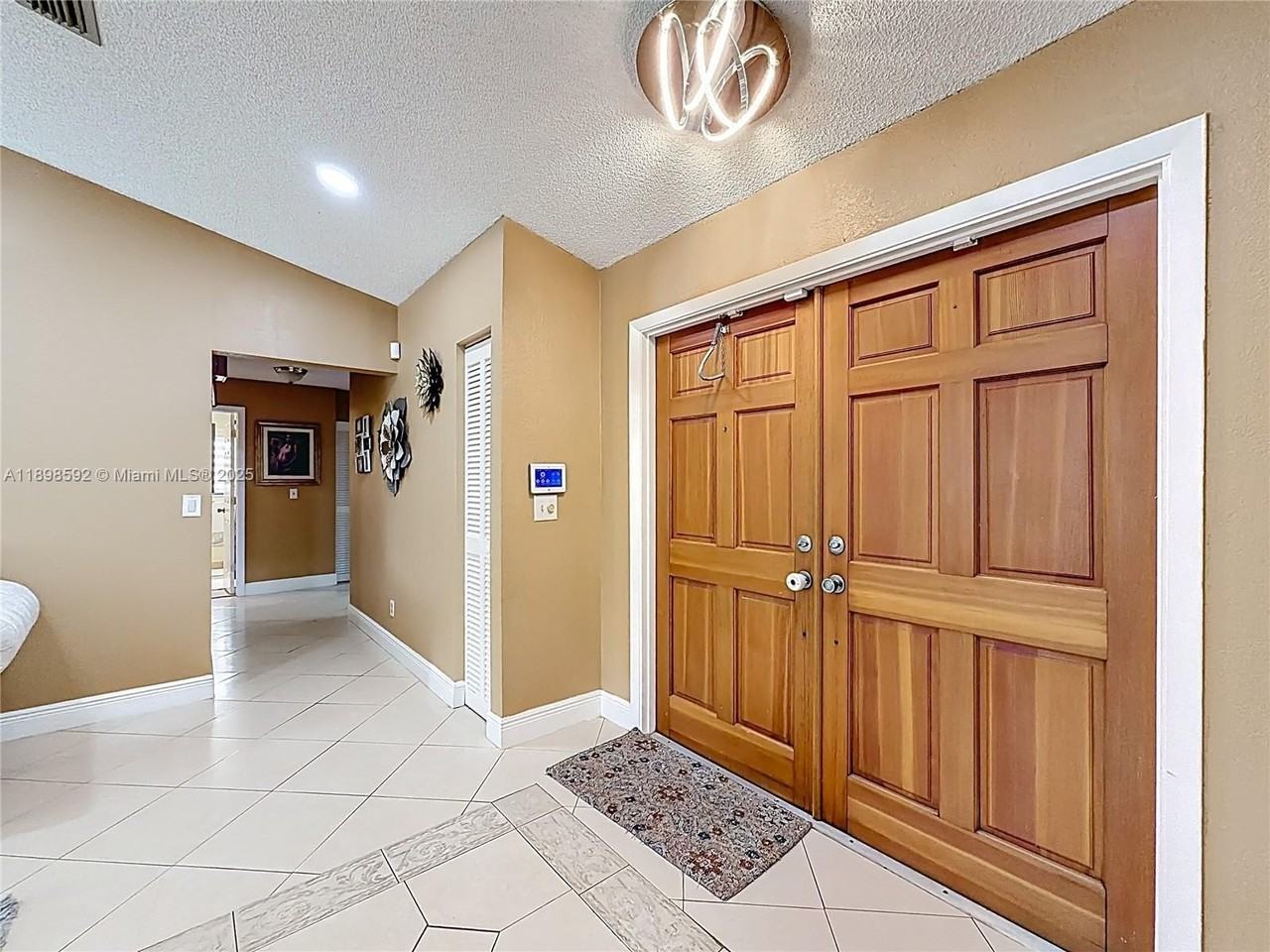 8060 Nw 51st Ct - Photo 6 of 44