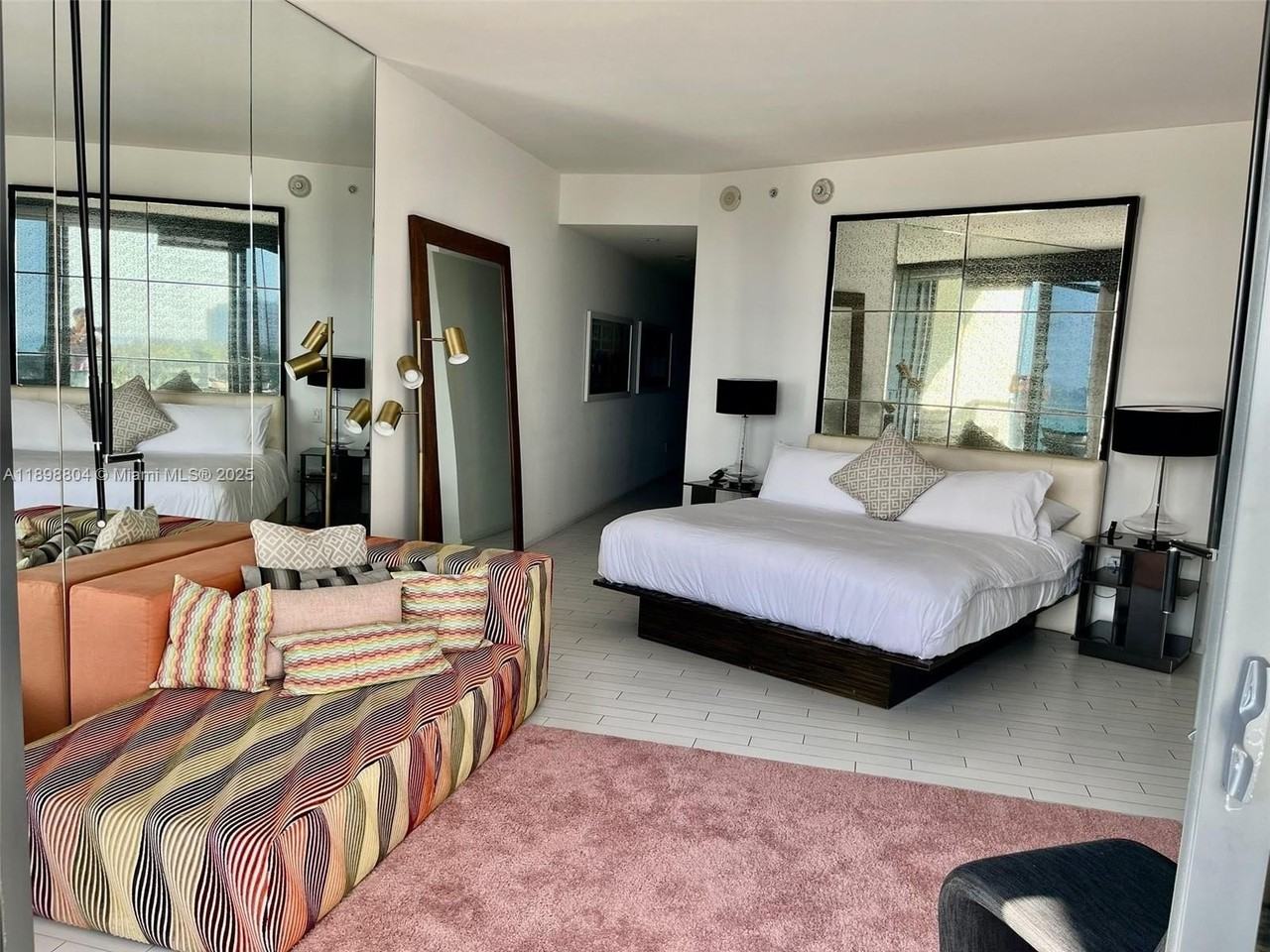 2201 Collins Ave #626 - Photo 7 of 12