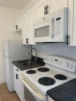 217 Sw 21st Ave #2 - Photo 1 of 1