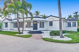 725 Harrison St - Photo 1 of 1