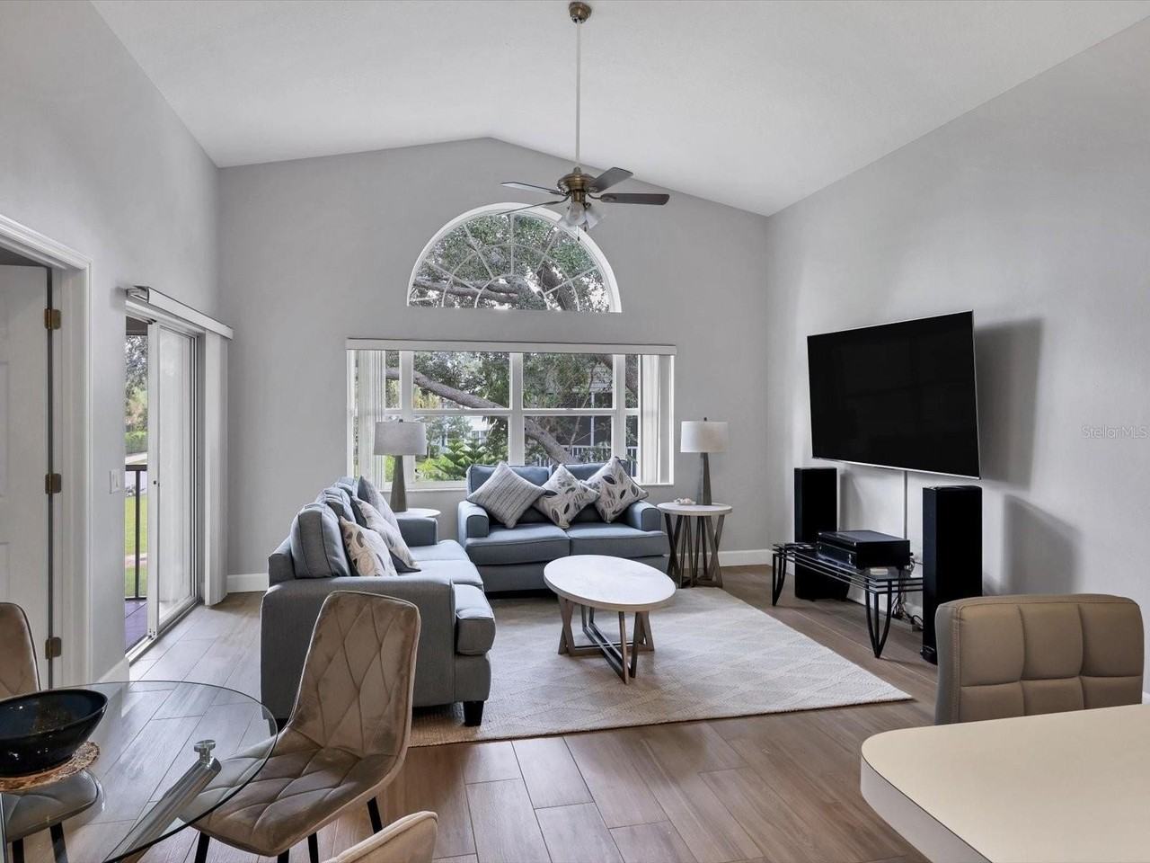 7234 Eleanor Cir #203 - Photo 4 of 30