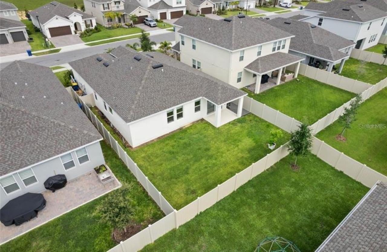 668 Big Pine Ave - Photo 4 of 20