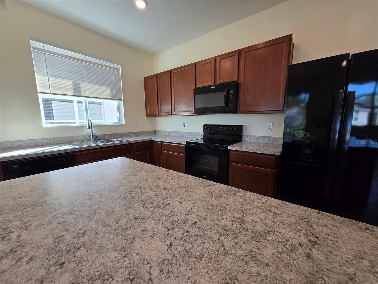 3205 Casa Del Rey Ave - Photo 5 of 28