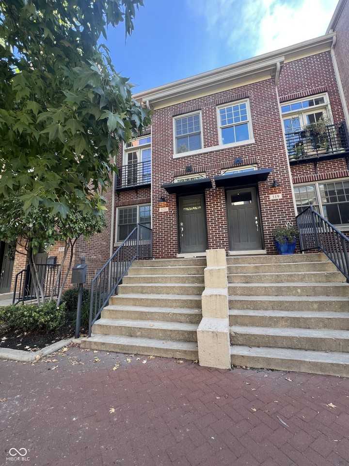 521 North Park Avenue - Photo 2 of 21