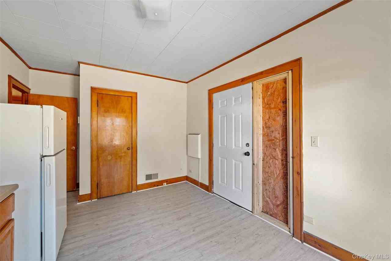 443 Sackett Lake Rd #22 - Photo 7 of 19