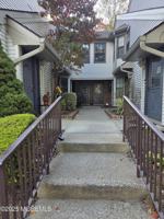 featured image of 2006 Bayhead Dr Unit 2006 #2006