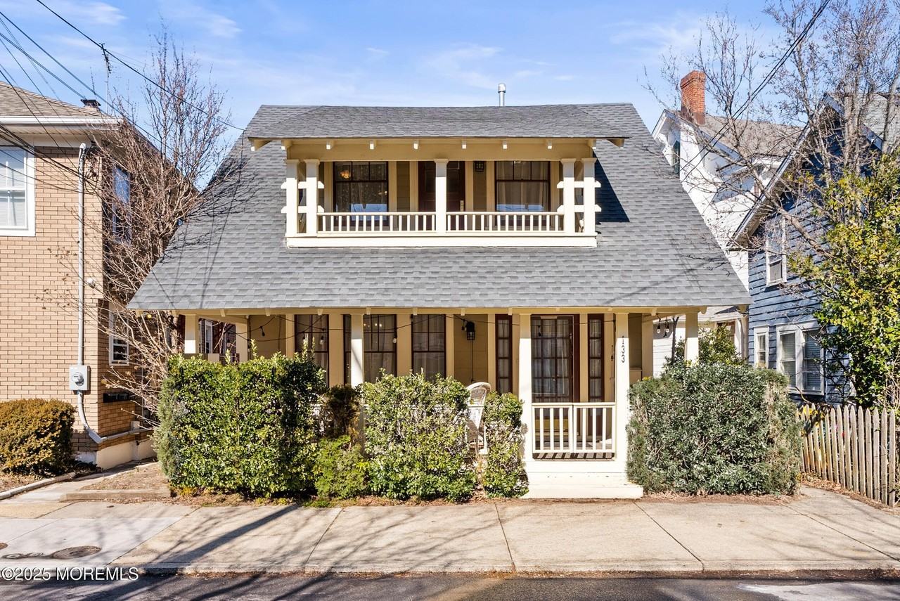 133 Mount Tabor Way - Photo 2 of 50