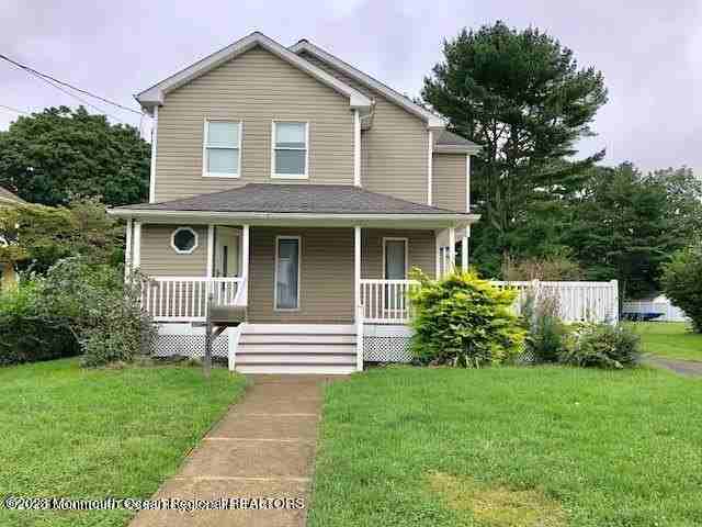 223 Lewis St - Photo 2 of 12