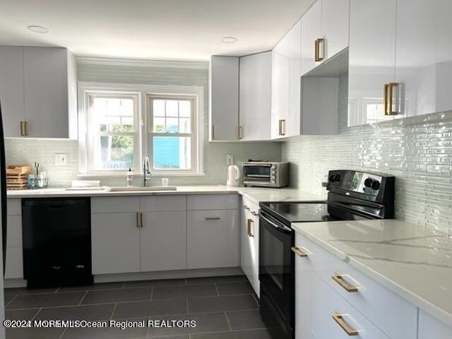 742 Myrtle Ave - Photo 3 of 13