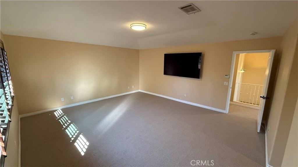 8501 Browns Creek Ln - Photo 7 of 26