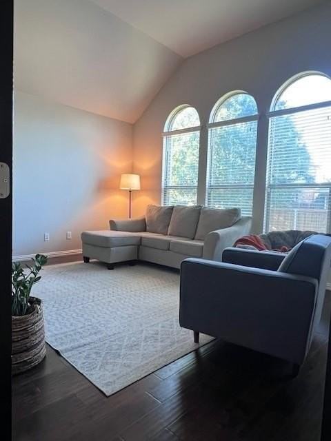 421 Sagewood Ct - Photo 4 of 19